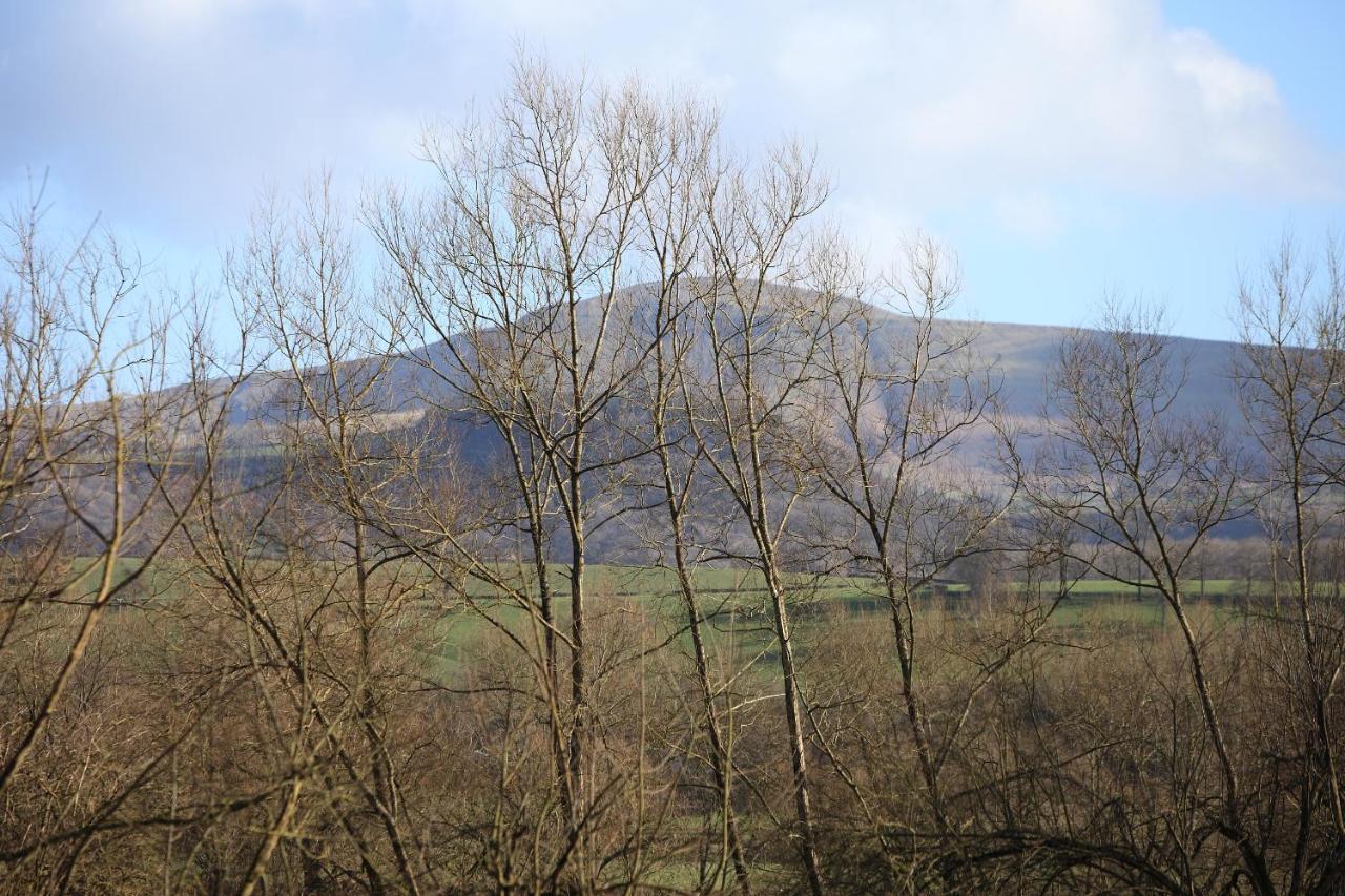 Glanhenwye Courtyard Cottages Glasbury Εξωτερικό φωτογραφία