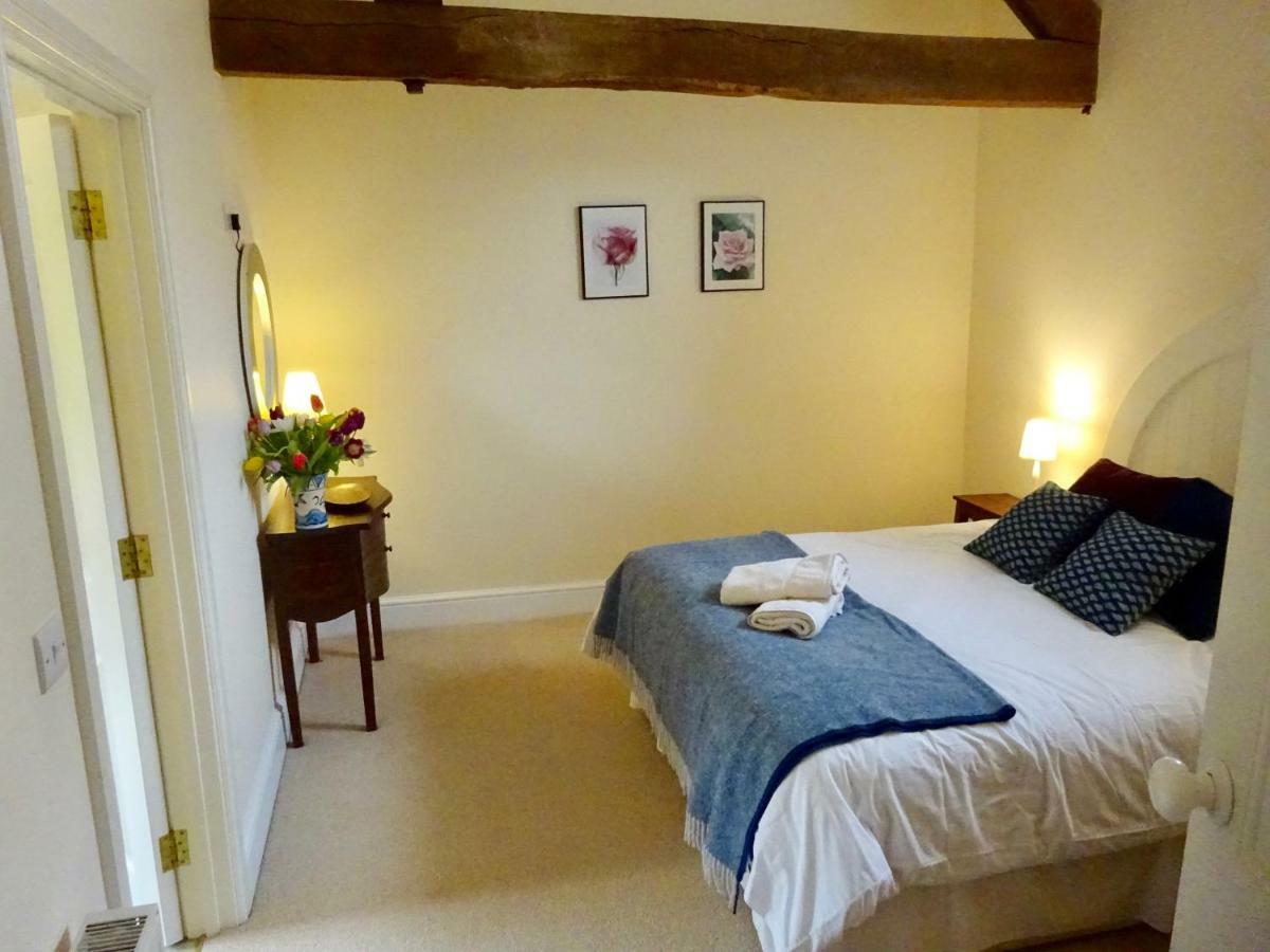 Glanhenwye Courtyard Cottages Glasbury Εξωτερικό φωτογραφία