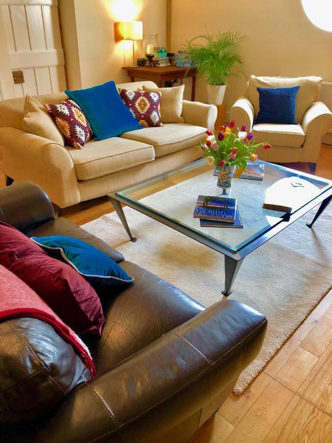 Glanhenwye Courtyard Cottages Glasbury Εξωτερικό φωτογραφία