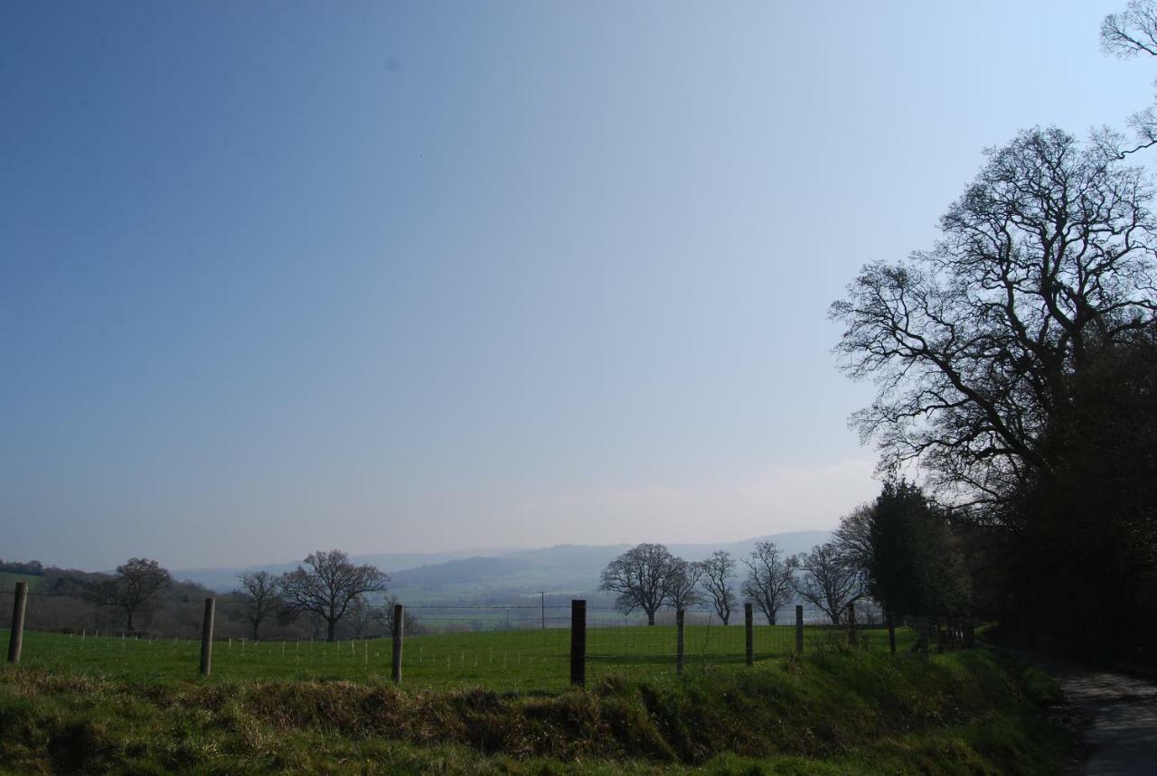 Glanhenwye Courtyard Cottages Glasbury Εξωτερικό φωτογραφία